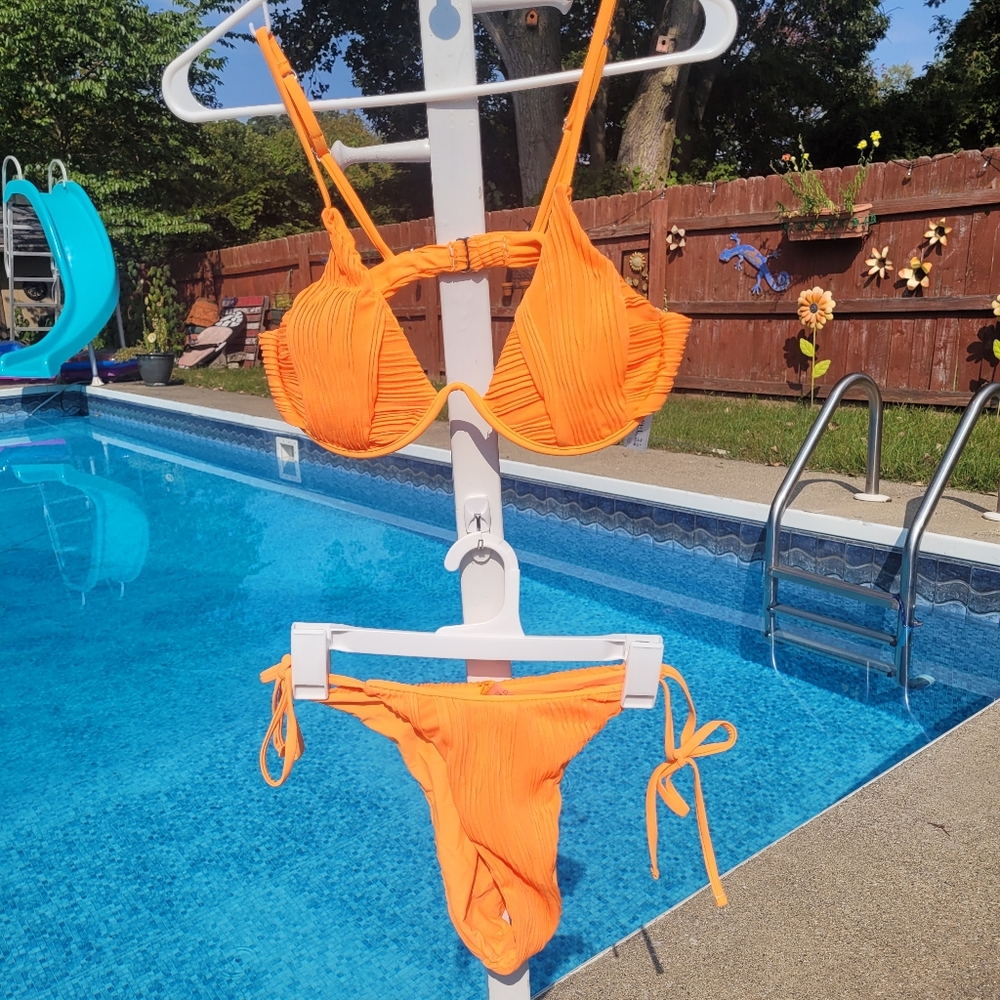 NWT! Zaful Womens Medium 6 two piece bright orange string thong swimsuit bikini